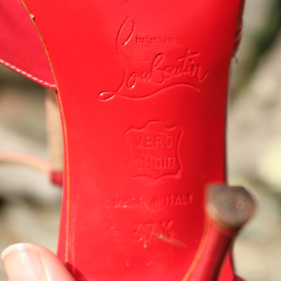 Christian Louboutin | Hot Pink T-Strap Pumps - Picture 5 of 8